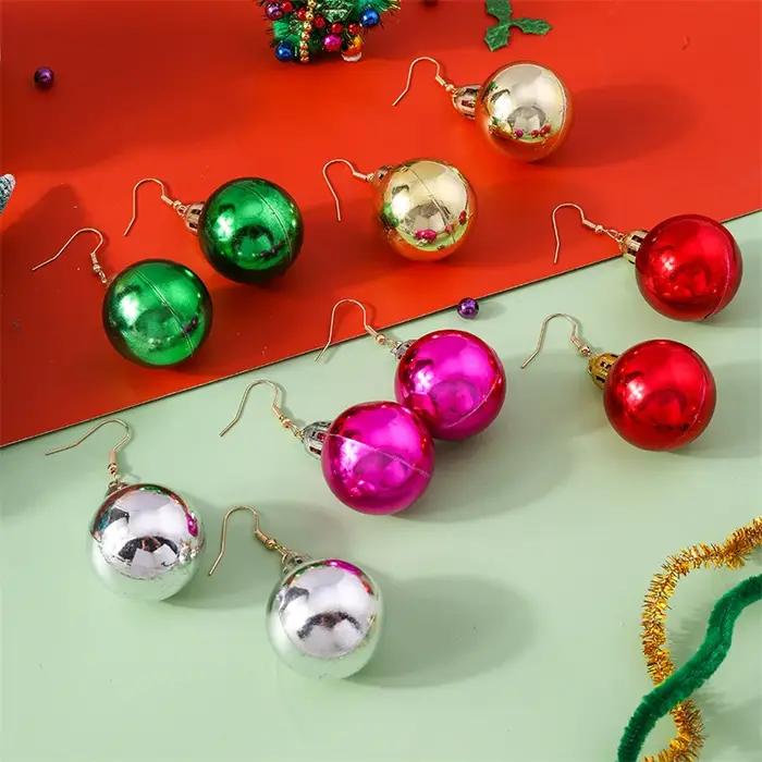 Boucles d'oreilles boule de noël à la mode pour femmes et filles