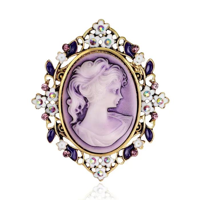 Broche commémorative Vintage élégance reine Victoria