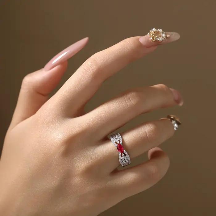 ATTAGEM Vintage magnifique laboratoire rubis femmes anneaux 925 en argent Sterling synthétique Moissanite bague pour proposition fête de mariage bijoux