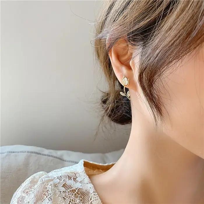 Collier de fleur de tulipe romantique pour femmes