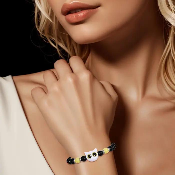 Couple de chat de dessin animé brillant avec paire de bracelets