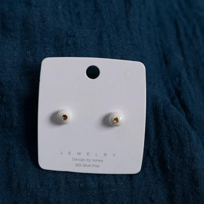 Boucles d'oreilles rondes en céramique à bords faits à la main pour femmes, bijoux minimalistes élég