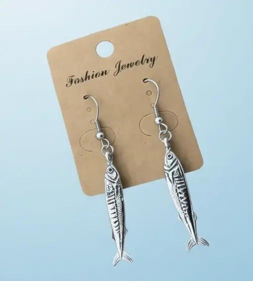 Boucles d'oreilles poisson sardine résine élégantes pour femmes et hommes style boho chic occasions spéciales