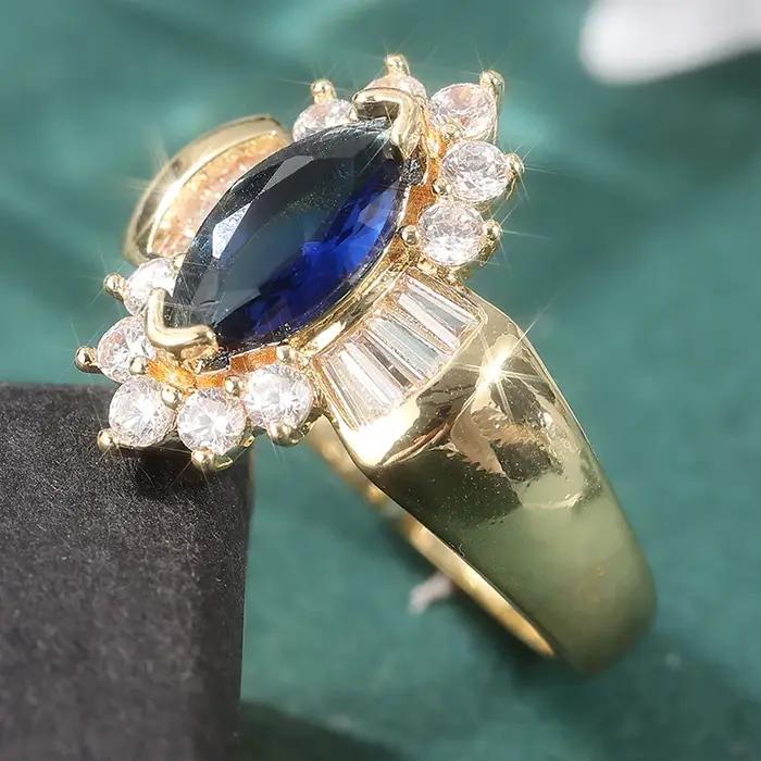 Bague de luxe scintillante en zircone synthétique pour femme