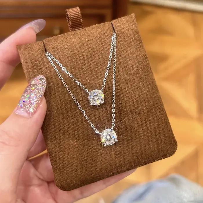Collier avec pendentif en diamant Solitaire Moissanite pour femmes
