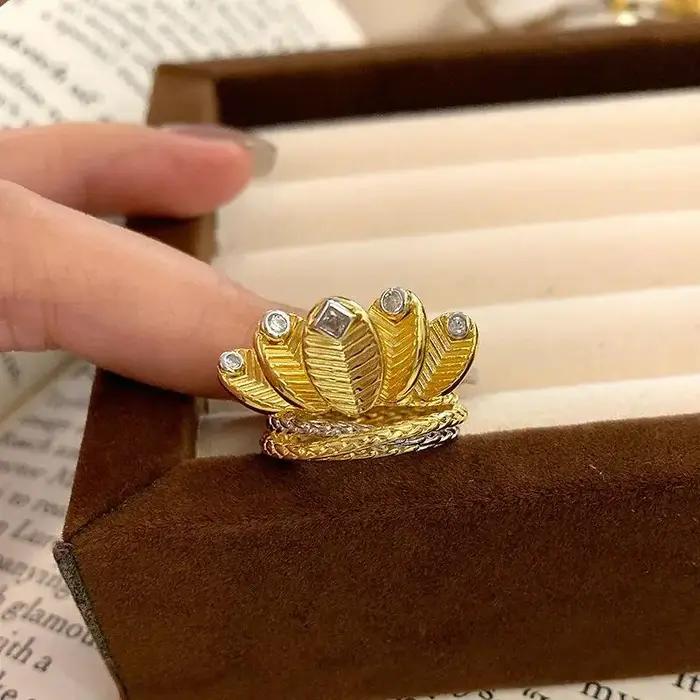Bague couronne de luxe légère et classique pour femmes, tendance, bague brillante cloutée en diamant