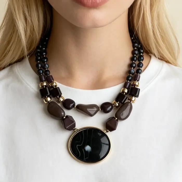 Collier multi-rangs en résine acrylique pour femmes