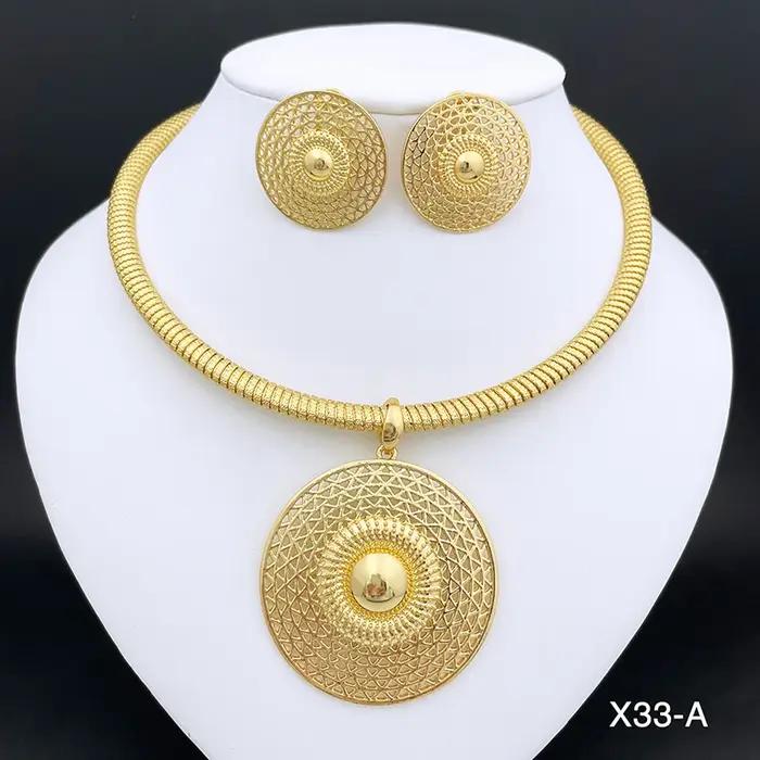 Ensemble collier et boucles d'oreilles plaqué or 18 carats pour femmes