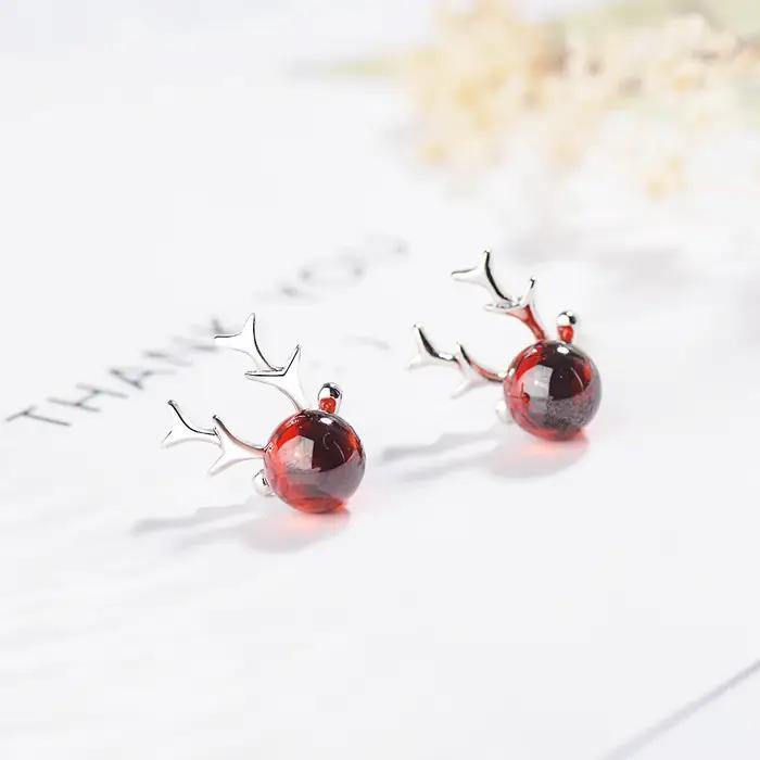Boucles d'oreilles en forme de cerf de noël pour femmes