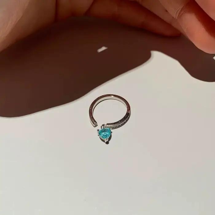 Bagues en cristal bleu-glace pour femmes avec goutte d'eau, style classique, bagues de cocktail ajustables pour soirées et cadeaux spéciaux