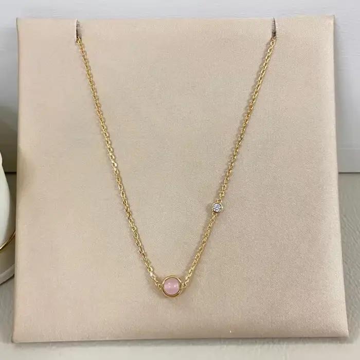Collier pour femme en agate naturelle plaqué or 18 carats