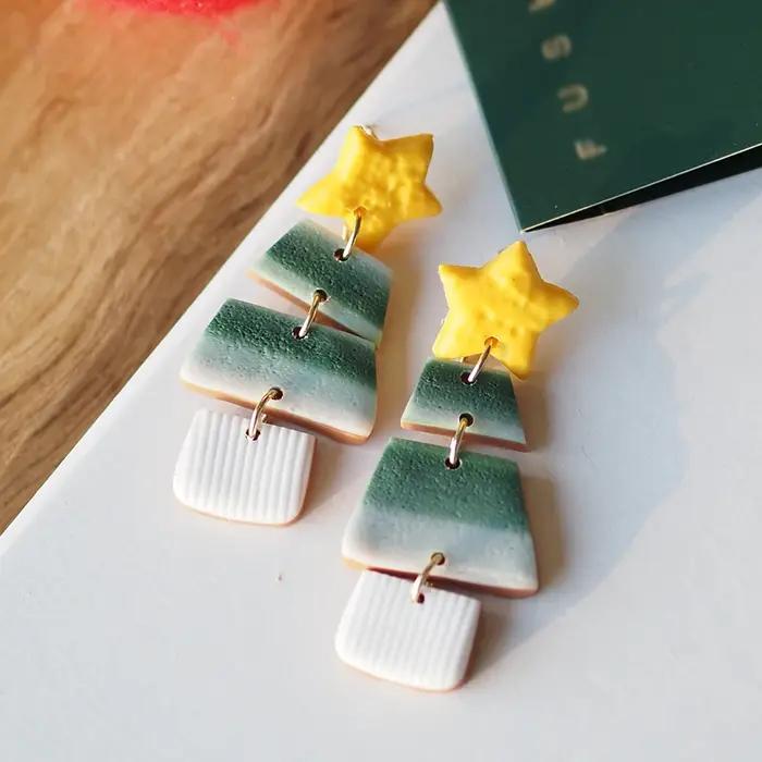 Boucles d'oreilles arbre de noël en argile polymère pour femmes