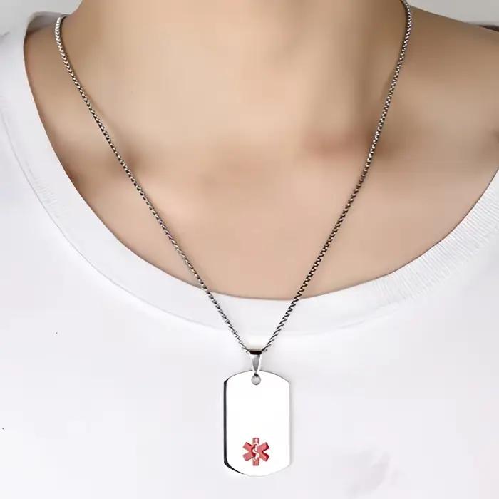 Collier d'Alerte Médicale Personnalisé en Acier Inoxydable pour Hommes et Femmes Occasions Spéciales Bijoux d'Identification Médicale Élégants