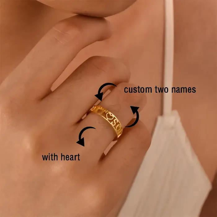 Bague de fiançailles personnalisée avec deux noms