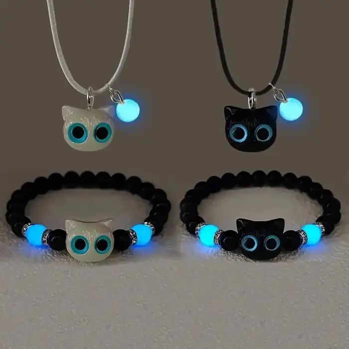 Bracelet Lumineux à Grand Œil de Chat Noir et Blanc Pour Fête ou Occasion Spéciale Bijou d'Amour Inconditionnel