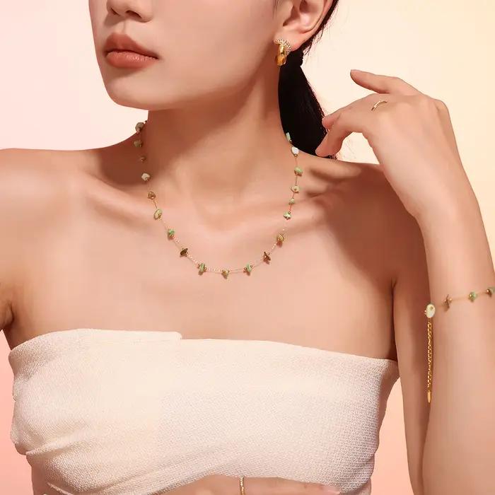Ensemble collier et bracelet pour femmes