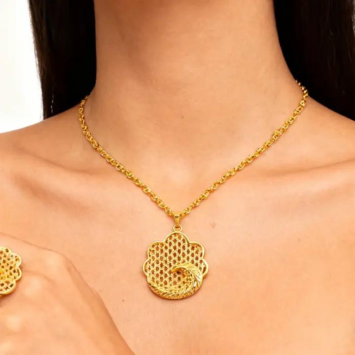 Ensemble de bijoux en or 24 carats plaqué pour femmes occasions spéciales collier et boucles d'oreilles haut de gamme