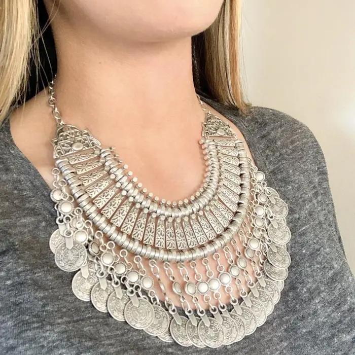 Vintage pièces argentées collier boucles d'oreilles gitane ethnique Tribal turc Afghan inde Pakistan