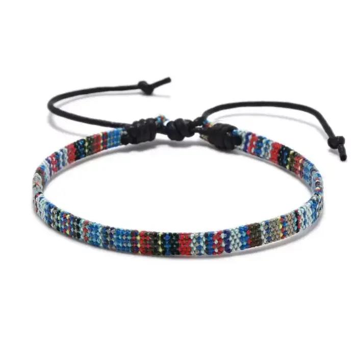 Bracelets à breloques unisexes faits à la main tissés en coton multicolores ethniques pour femmes hommes occasions spéciales