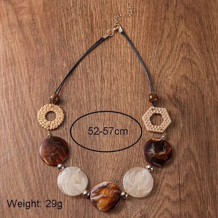 Collier Vintage en Rotin