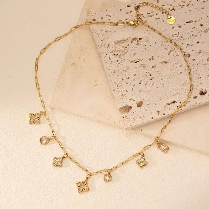Collier en acier inoxydable avec pendentif zircone cubique brillant pour femmes occasions spéciales soirée fête elegance
