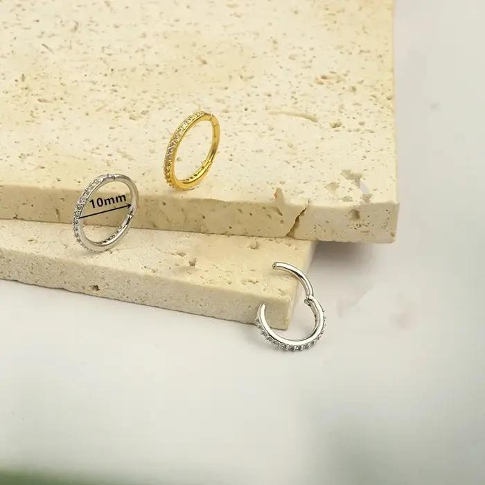 4PC chaîne Huggie boucle d'oreille ensemble pour les femmes mode fleur Tragus cerceau boucles d'oreilles en vrac