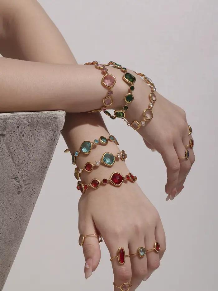 Bracelet Carré Noble en Acier Inoxydable Pour Femmes Avec Pierres de Verre Tchèque et Zircon Plaquées Or Occasions Spéciales