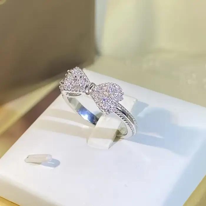 Bague en argent sterling à nœud fantastique sertie de zirconium blanc pour femmes, bijou romantique pour occasions spéciales, cadeau idéal pour mariage, fiançailles et fêtes