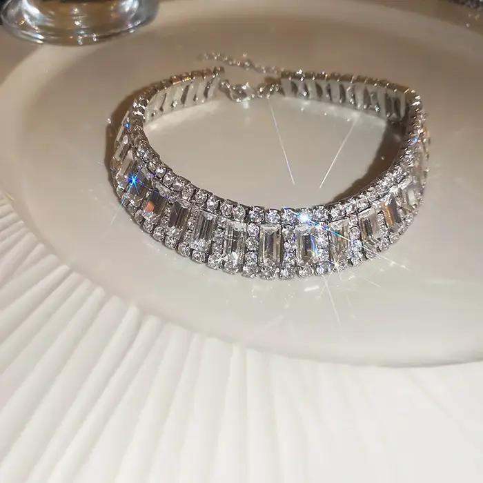 FYUAN – colliers ras de cou géométriques en cristal pour femmes, colliers courts en strass, bijoux d