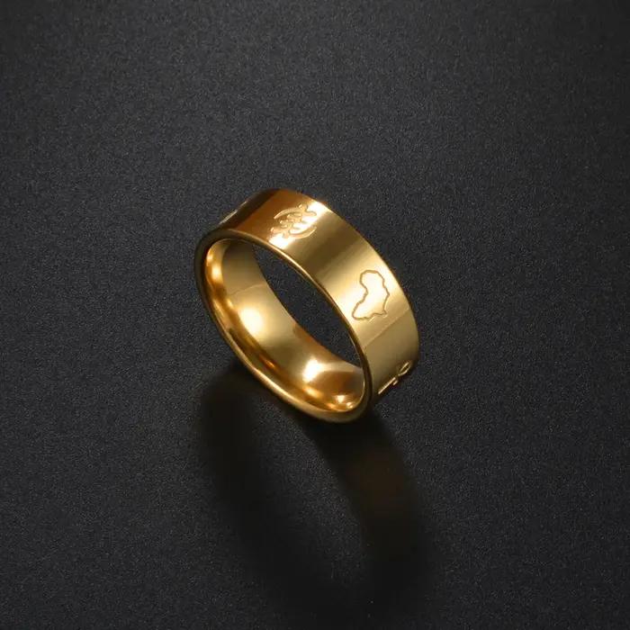 Bague avec symboles culturels de la carte africaine