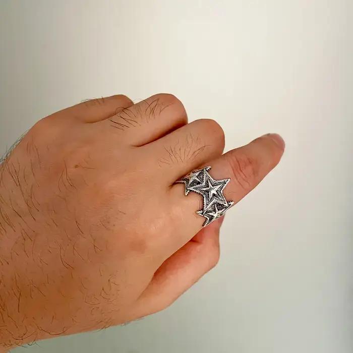 Bague rétro Triple étoile bijou de style punk gothique vintage ouverte pour hommes et femmes occasions spéciales partys