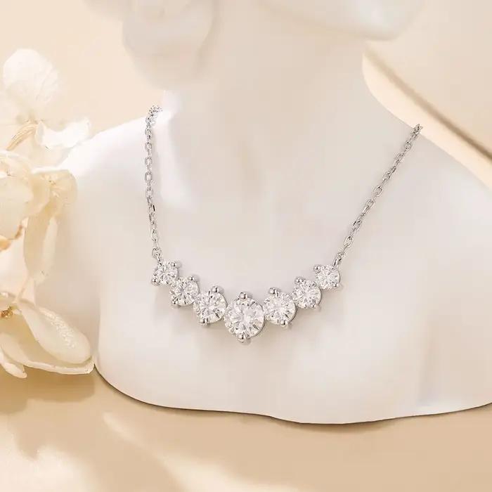 Collier sourire en argent sterling 925 avec moissanite pour femmes romantique et mignon cadeau occasion spéciale