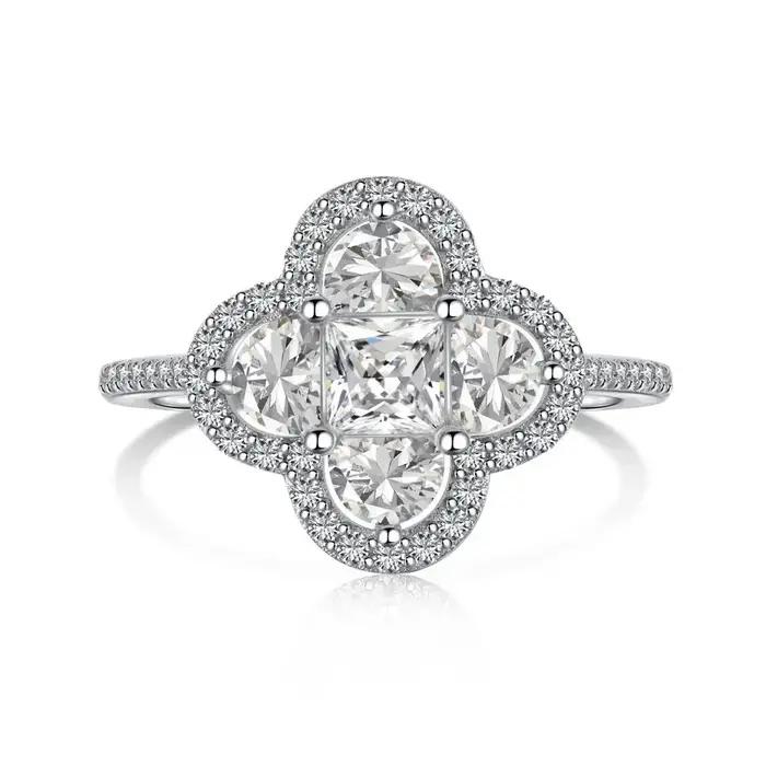 YILUOCD brillant 5A cubique zircone quatre trèfle anneaux pour femmes CZ chanceux anneau quotidien c
