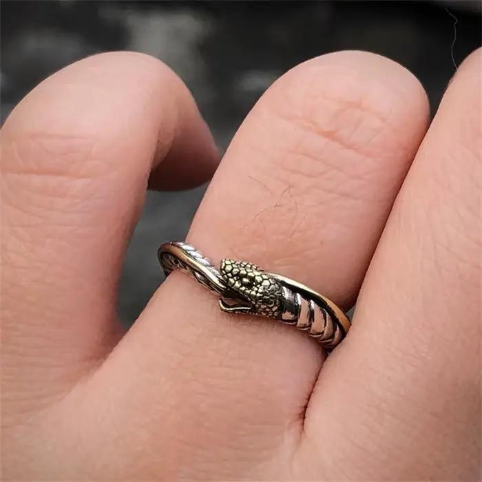 Bague serpent Vintage Ouroboros pour hommes, bijoux réglables, bague serpent sculptée exquise S925, accessoires de doigt de queue de Collision en or