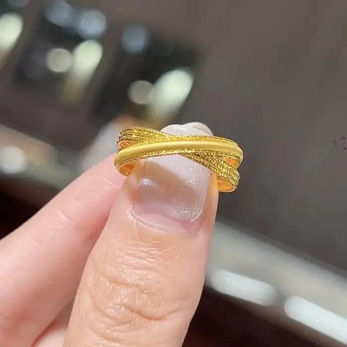 Bague géométrique plaquée or brossée classique pour femmes occasions spéciales mariage quotidien