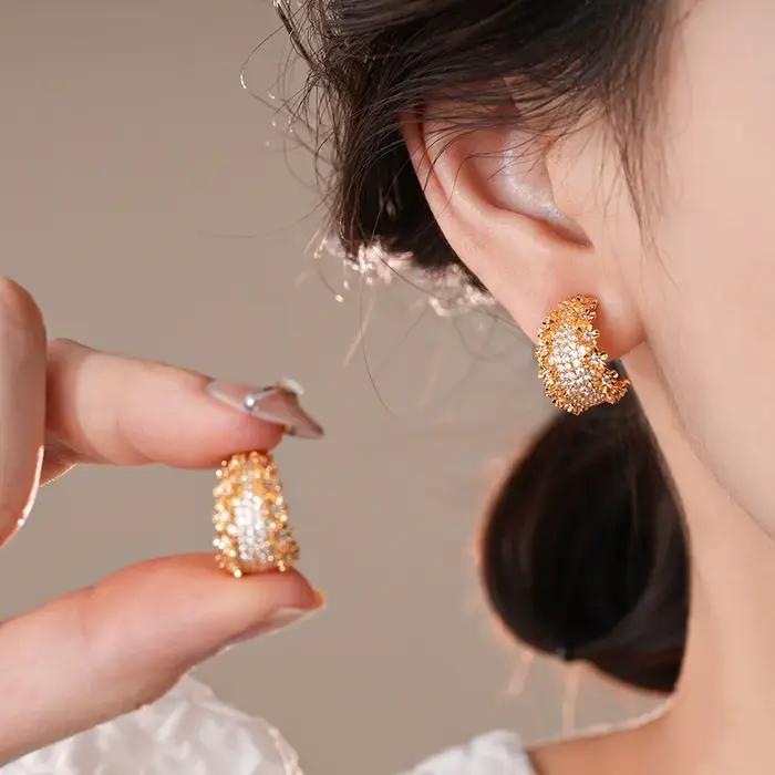 Boucles d'oreilles en forme de C en dentelle de Zircon galvanisé en or 18 carats pour femmes style mode coréen élégance occasions spéciales