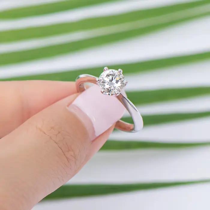 Bague de Fiançailles en Argent 2023 et Or Blanc 18K