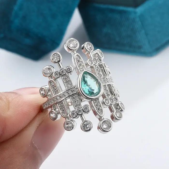 Bague en Zircon Paraiba scintillant pour femmes