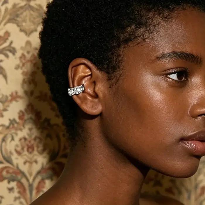 1 pièce Boucle d'oreille clip géométrique en cristal CZ en forme de feuille pour femme sans perçage
