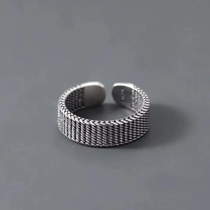 Bague à ligne géométrique pour hommes