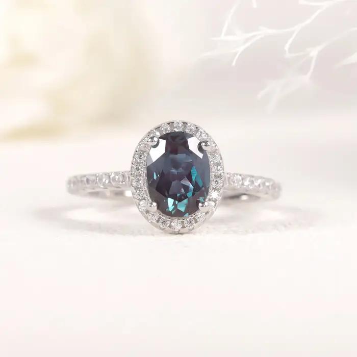 GEM'S BALLET Ovale 6X8mm Halo Lab Alexandrite Bague de fiançailles en argent sterling 925 Anniversaire