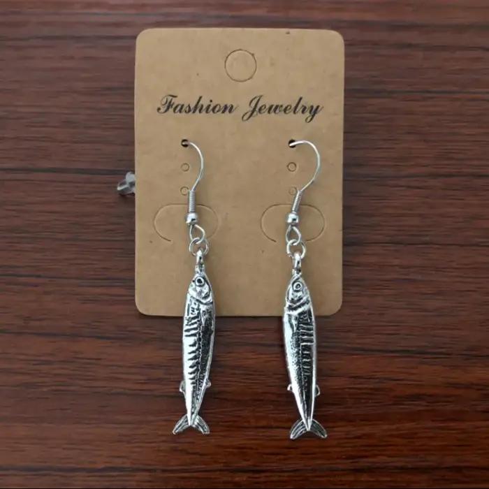 Boucles d'oreilles poisson sardine résine élégantes pour femmes et hommes style boho chic occasions spéciales