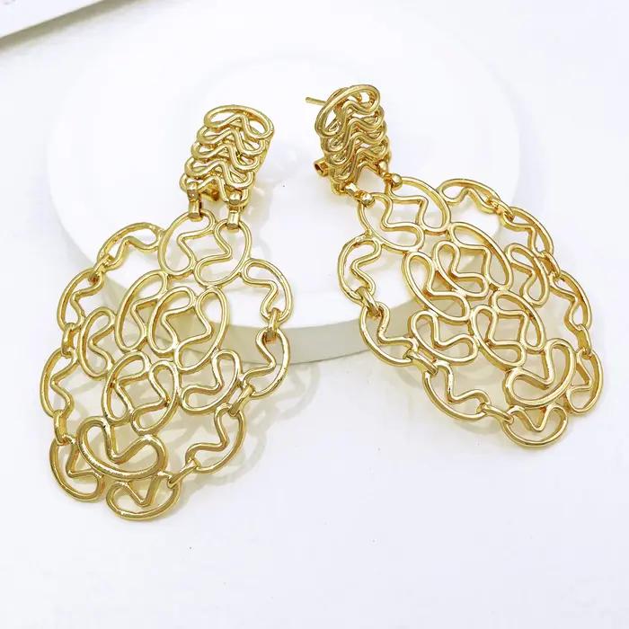 Grandes boucles d'oreilles évidées de Dubaï pour femmes