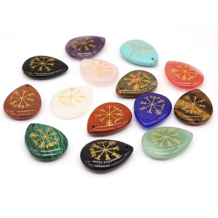 Reiki – pierres précieuses naturelles en forme de goutte