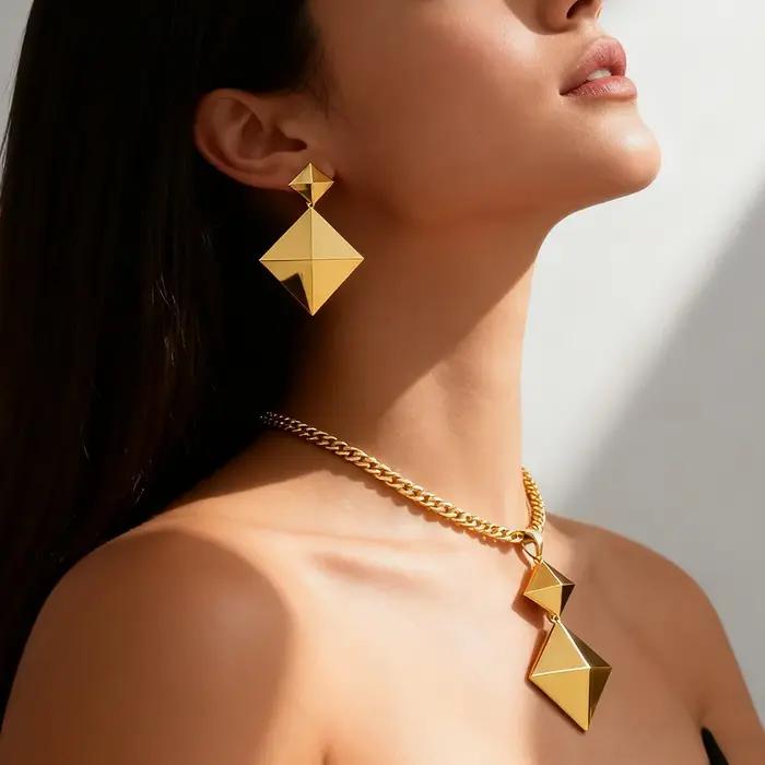 Parure de bijoux couleur or 18 carats pour femme