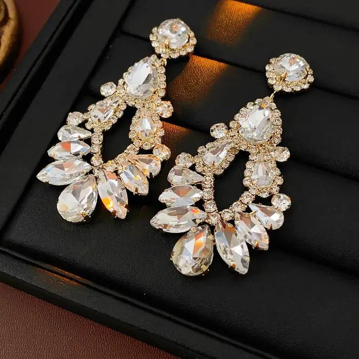 Boucles d'oreilles antiques en strass pour femmes