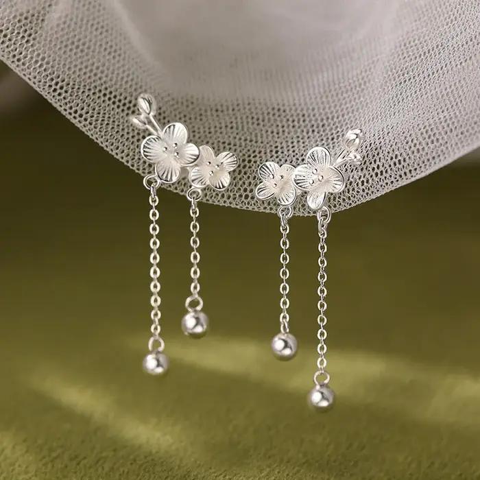2025 boucles d'oreilles à fleurs en argent 925 à la mode boucles d'oreilles florales élégantes pour