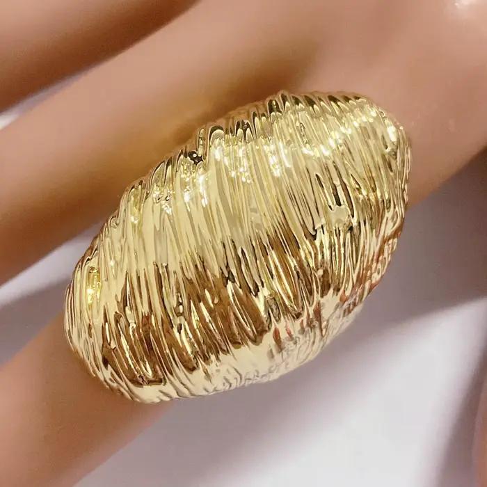 Femmes anneaux de mariée de luxe fête de mariage 18K plaqué or anneau accessoires 2025 conception Unique argent plaqué anneaux pour les femmes