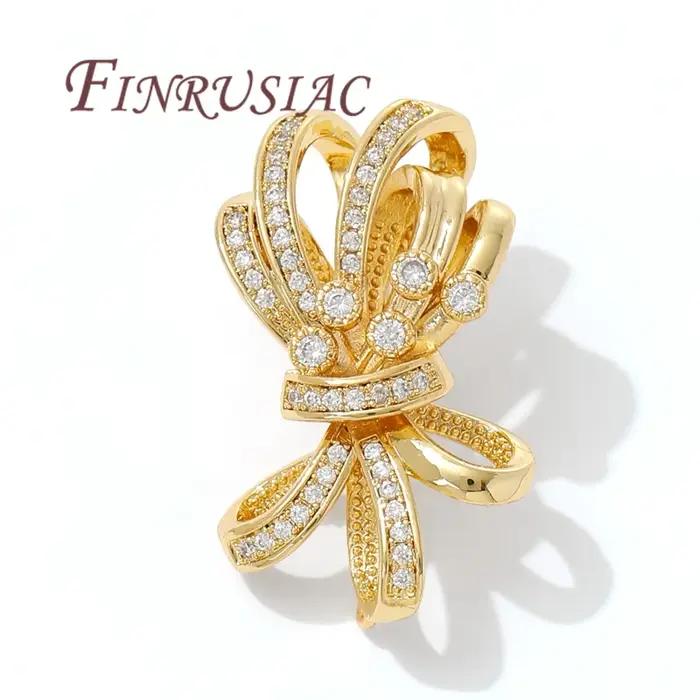 Colliers en perles plaqués or 18 carats