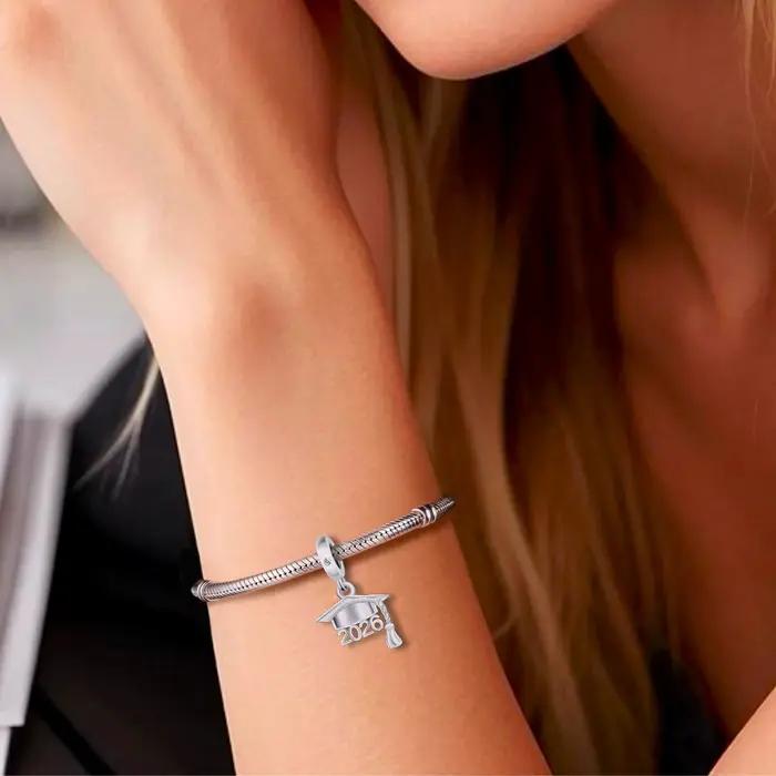 Breloque en argent sterling 925 en forme de chapeau de diplômé
